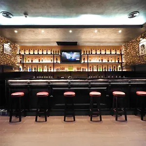 Hostal Alessandro Downtown & Bar, Roma