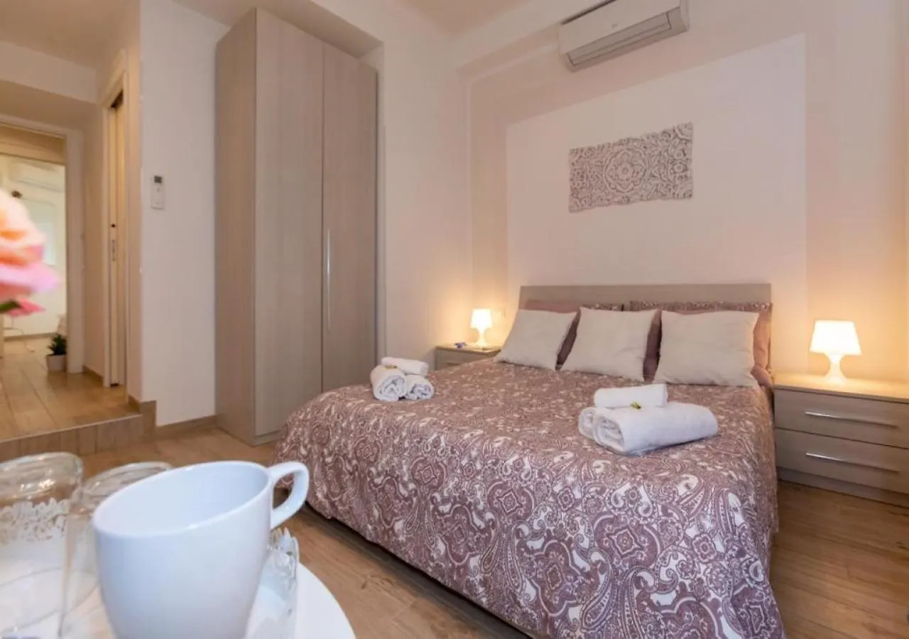 Lovely Nights Rome - Luxury Rooms