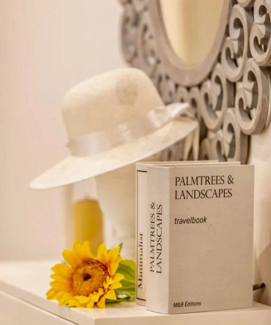 Lovely Nights Rome - Luxury Rooms 0*,  Ιταλία